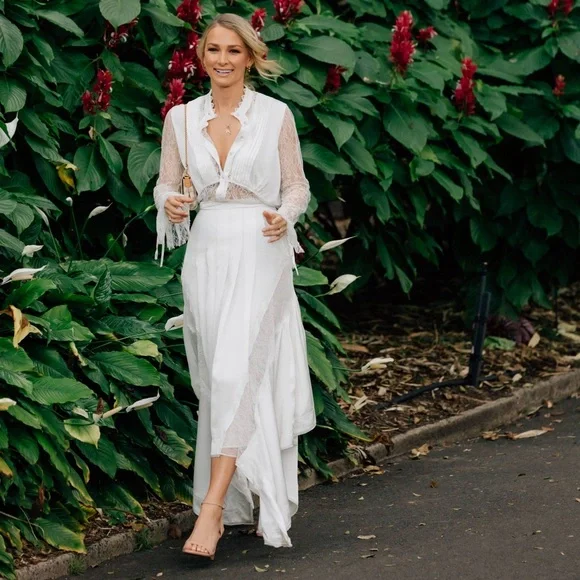 Aje lace blouse Size 4 Like New - Picture 3 of 10